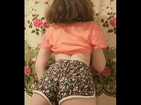 ❤️ Seksega juna bebo demetas sian pantalonon ĉe fotilo ❤️ Fika video ĉe ni % eo.pornogroupp.ru% ☑